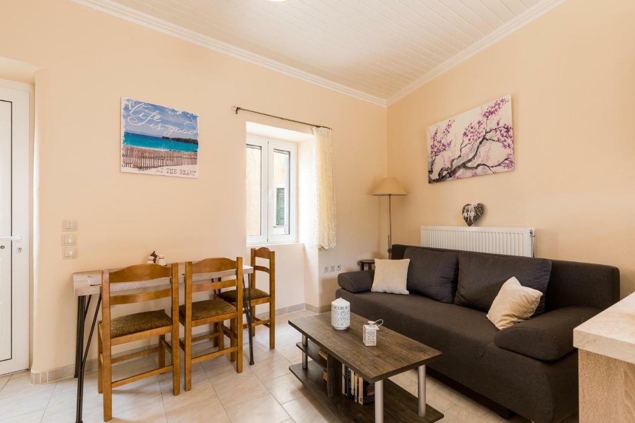 Margreco In Garitsa Villa Corfu  ภายนอก รูปภาพ